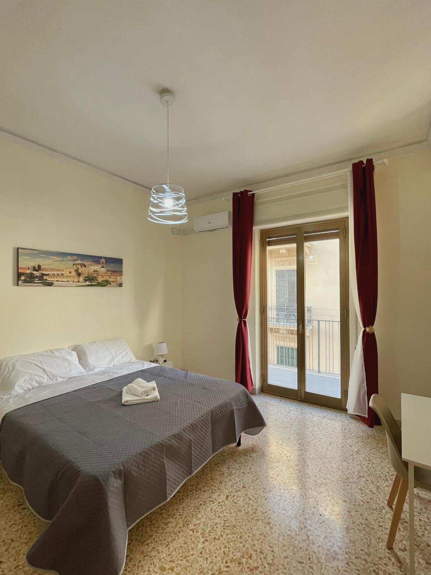 Ferienwohnung Lucky House Palermo Exterior foto